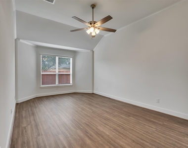 20126 Turtle Brook Lane - Photo Thumbnail 20
