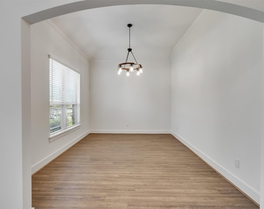 20126 Turtle Brook Lane - Photo Thumbnail 6