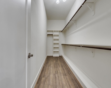 20126 Turtle Brook Lane - Photo Thumbnail 24