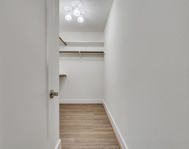 20126 Turtle Brook Lane - Photo Thumbnail 25