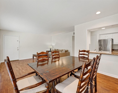 6466 Bayou Glen Road - Photo Thumbnail 13