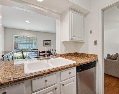 6466 Bayou Glen Road - Photo Thumbnail 18