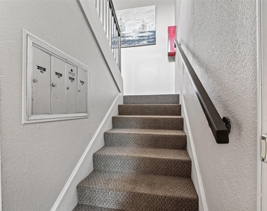 6466 Bayou Glen Road - Photo Thumbnail 4