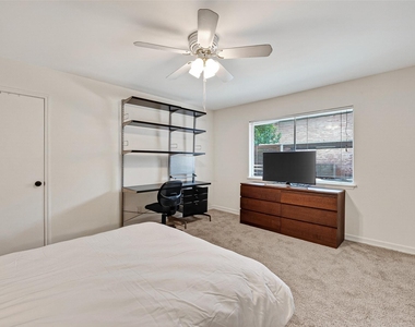6466 Bayou Glen Road - Photo Thumbnail 25