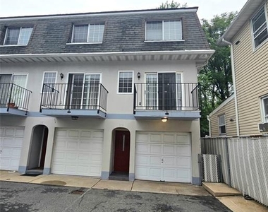 174 Palisade - Photo Thumbnail 24
