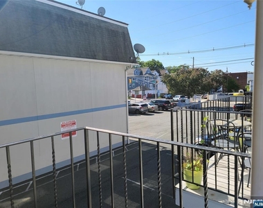 174 Palisade - Photo Thumbnail 22