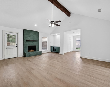 1834 Shadow Rock Drive - Photo Thumbnail 17