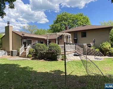 212 Delmar - Photo Thumbnail 23