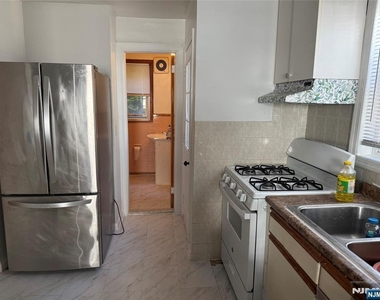 26 E Homestead - Photo Thumbnail 3