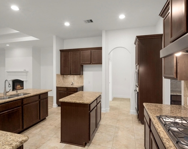 14807 Kenton Place Lane - Photo Thumbnail 10