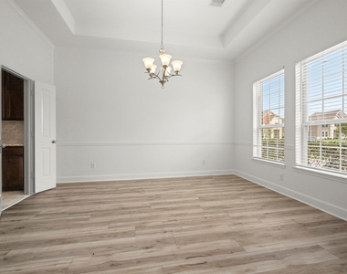 14807 Kenton Place Lane - Photo Thumbnail 3