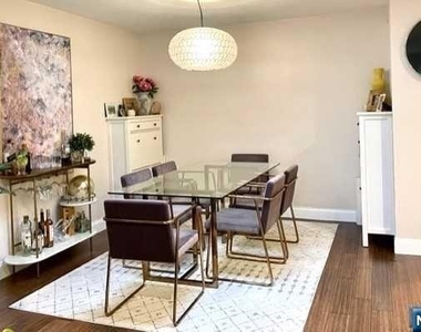 99 Teaneck - Photo Thumbnail 4