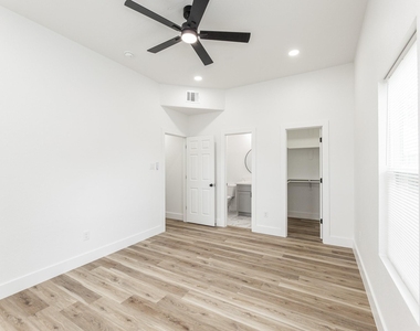 9727 Stedman Street - Photo Thumbnail 16