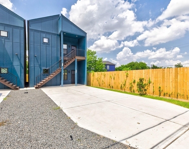 9727 Stedman Street - Photo Thumbnail 20