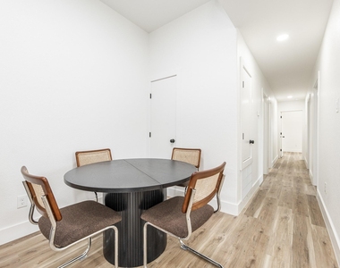 9727 Stedman Street - Photo Thumbnail 12