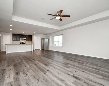 24807 Bastiani Canvas Lane - Photo Thumbnail 17