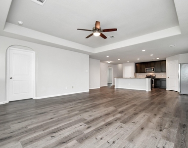 24807 Bastiani Canvas Lane - Photo Thumbnail 16