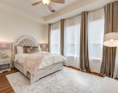 738 Link Road - Photo Thumbnail 6