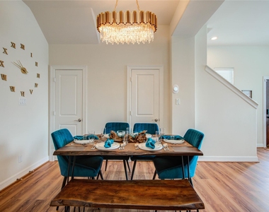 738 Link Road - Photo Thumbnail 4