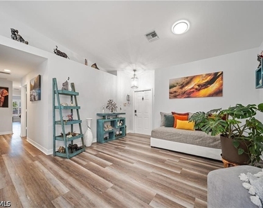 1638 Triangle Palm Terrace - Photo Thumbnail 6