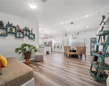 1638 Triangle Palm Terrace - Photo Thumbnail 5
