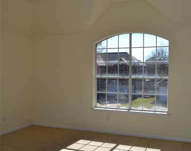 21718 Bay Palms Drive - Photo Thumbnail 12