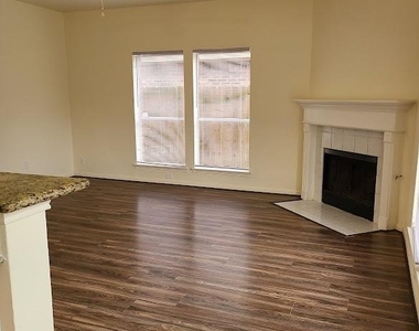 21718 Bay Palms Drive - Photo Thumbnail 7