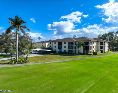 228 Fox Glen Drive - Photo Thumbnail 23