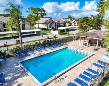 228 Fox Glen Drive - Photo Thumbnail 29