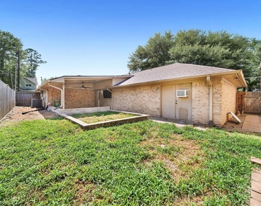 303 Shawnee Drive - Photo Thumbnail 17
