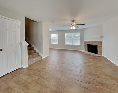 16960 Wren Hill Street - Photo Thumbnail 1