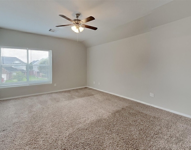 16960 Wren Hill Street - Photo Thumbnail 6