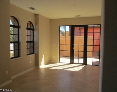 11846 Nalda Street - Photo Thumbnail 2
