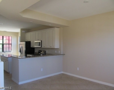 11846 Nalda Street - Photo Thumbnail 7