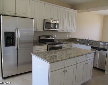 11846 Nalda Street - Photo Thumbnail 4