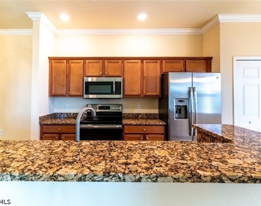 9834 Giaveno Circle - Photo Thumbnail 11