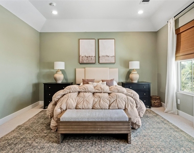 5202 Pinemont Creek Lane - Photo Thumbnail 8