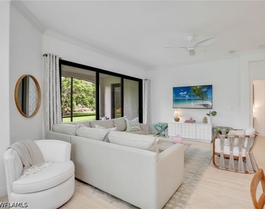 16356 Viansa Way - Photo Thumbnail 14