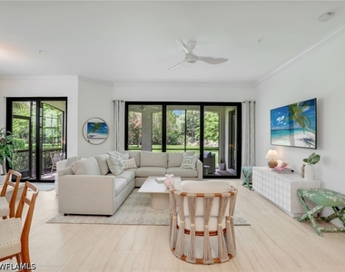 16356 Viansa Way - Photo Thumbnail 12