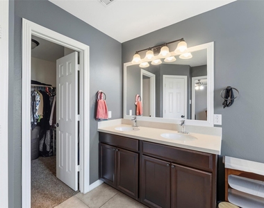 27146 Harvest Pointe Lane - Photo Thumbnail 14