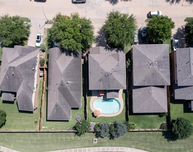 27146 Harvest Pointe Lane - Photo Thumbnail 32