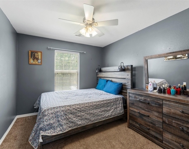 27146 Harvest Pointe Lane - Photo Thumbnail 16