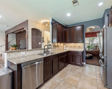 27146 Harvest Pointe Lane - Photo Thumbnail 8