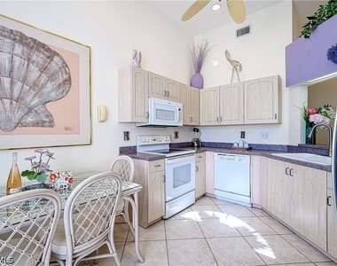 613 Beachwalk Circle - Photo Thumbnail 12