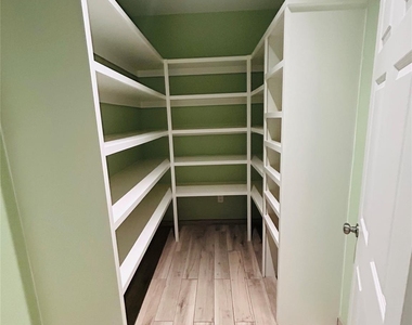 1735 Briarbrook - Photo Thumbnail 2