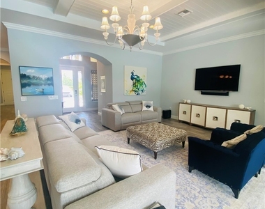 2175 Antigua Lane - Photo Thumbnail 8