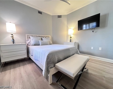 817 Regency Reserve Circle - Photo Thumbnail 16