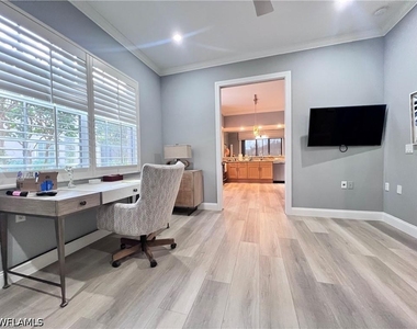 817 Regency Reserve Circle - Photo Thumbnail 9