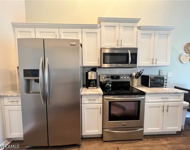 25240 Pelican Creek Circle - Photo Thumbnail 7