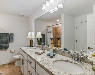 43020 Greenway Boulevard - Photo Thumbnail 7
